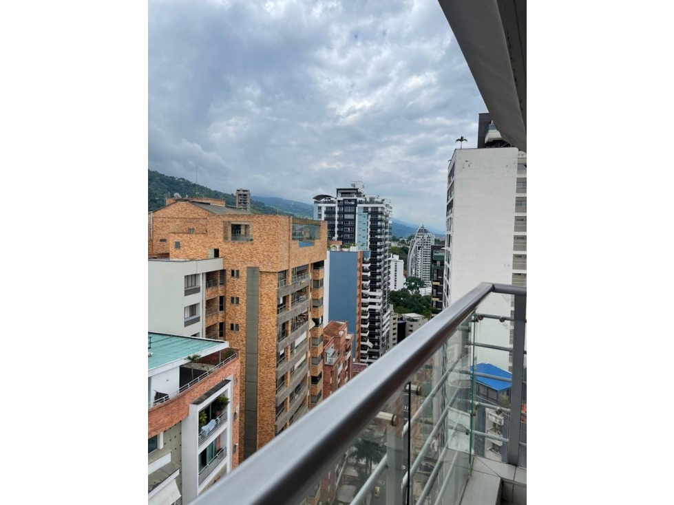 EN VENTA HERMOSO APARTAMENTO EDIFICIO MATISSE CABECERA  BUCARAMANGA