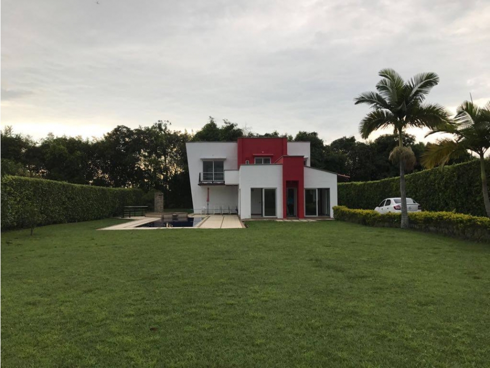 CASA CAMPESTRE EN VENTA entre sector El Tigre, Cerritos, Pereira.