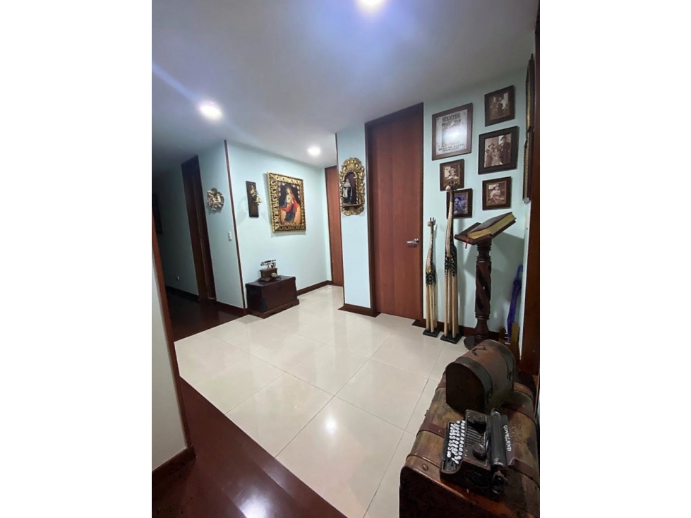 Arriendo apartamento con balcón  COLINA CAMPESTRE