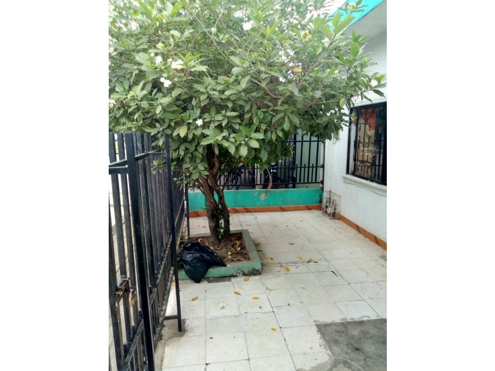 VENDO CASA EN EL BARRIO SUCRE MONTERIA