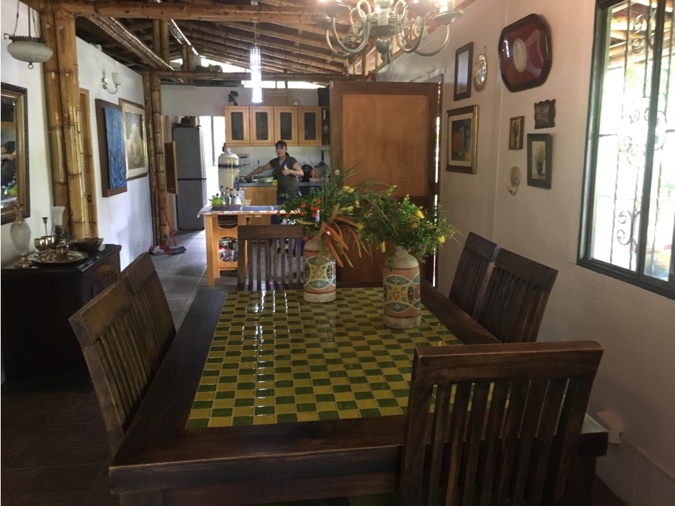 PRECIOSA CASA  VILLA RESTREPO CON NEGOCIO INCLUIDO - IBAGUE