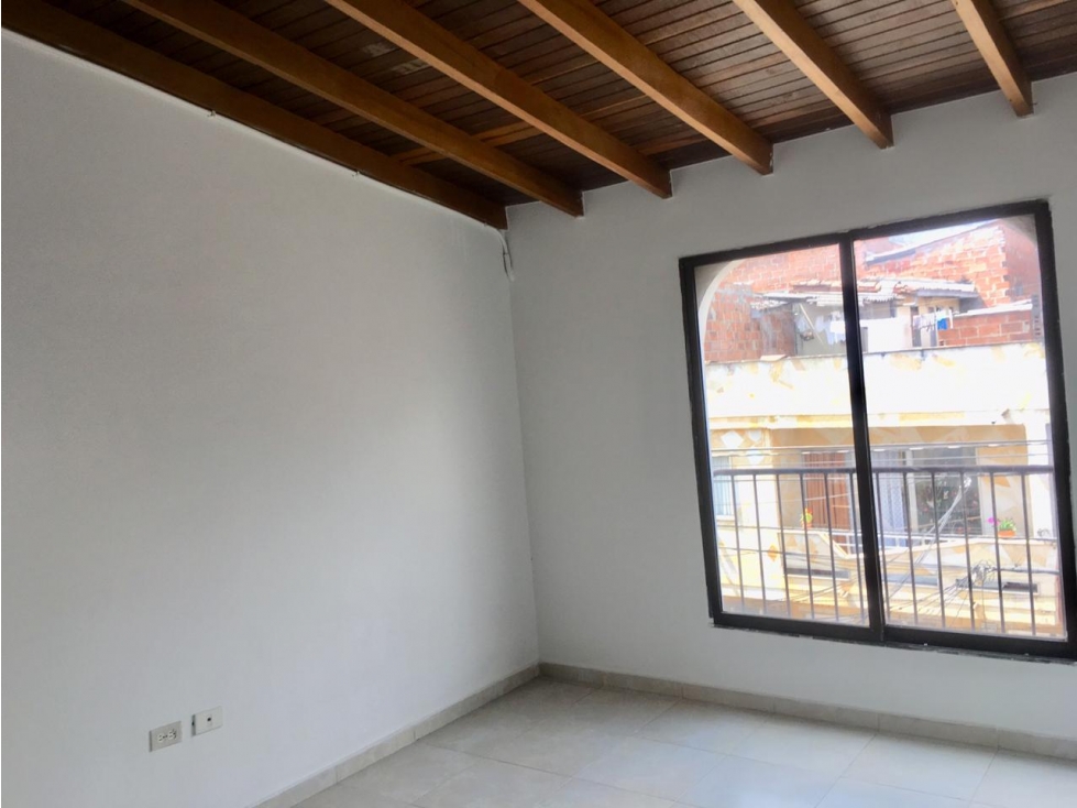 Venta Casa en Belén Altavista parte baja