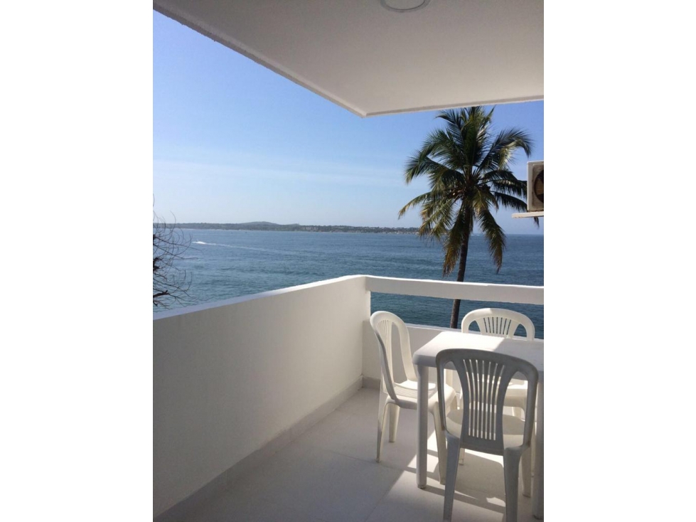 EN VENTA APARTAMENTO CON VISTA AL MAR -LAGUITO CARTAGENA