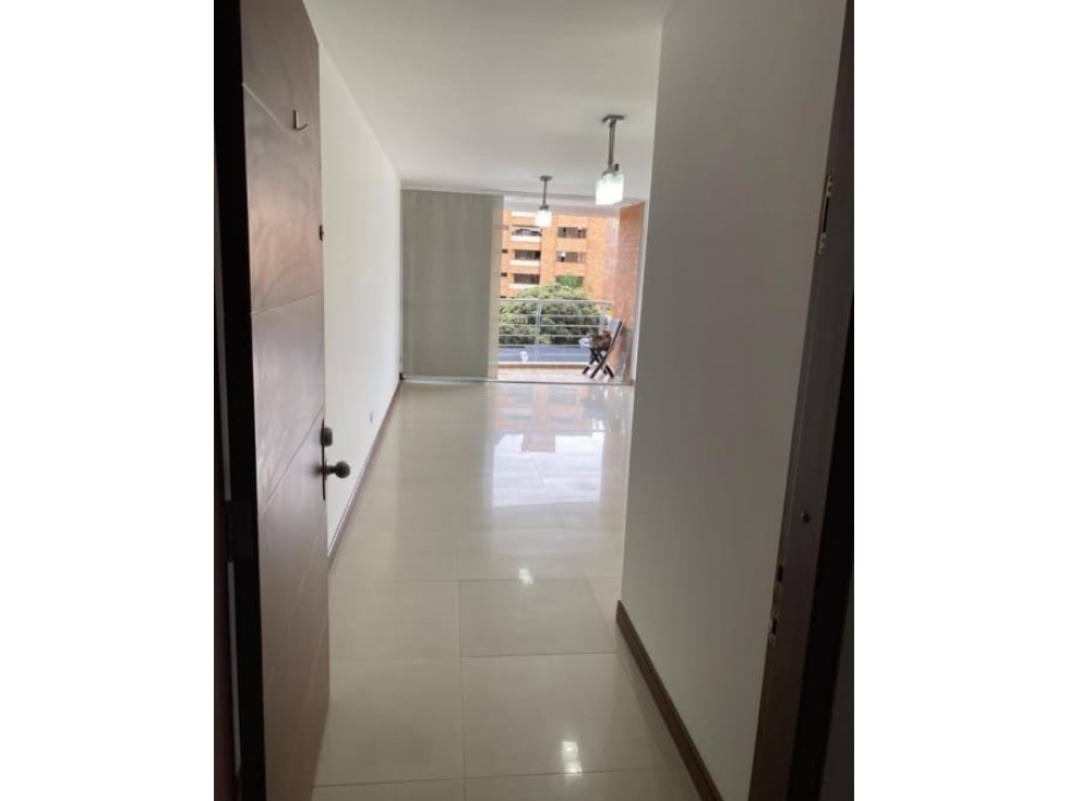 APARTAMENTO EN EDIFICIO PARQUE 42 SOTOMAYOR CABECERA DEL LLANO