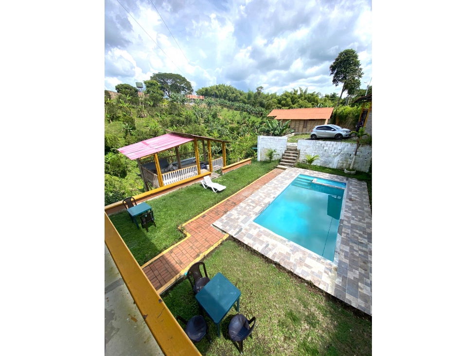 Se vende Chalet entre Alcalá - Filandia Quindío