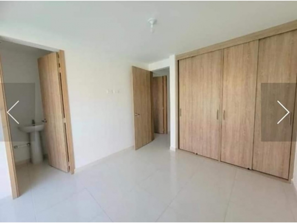 VENDO CASA EN COJUNTO CERRADO GALICIA - CERRITOS