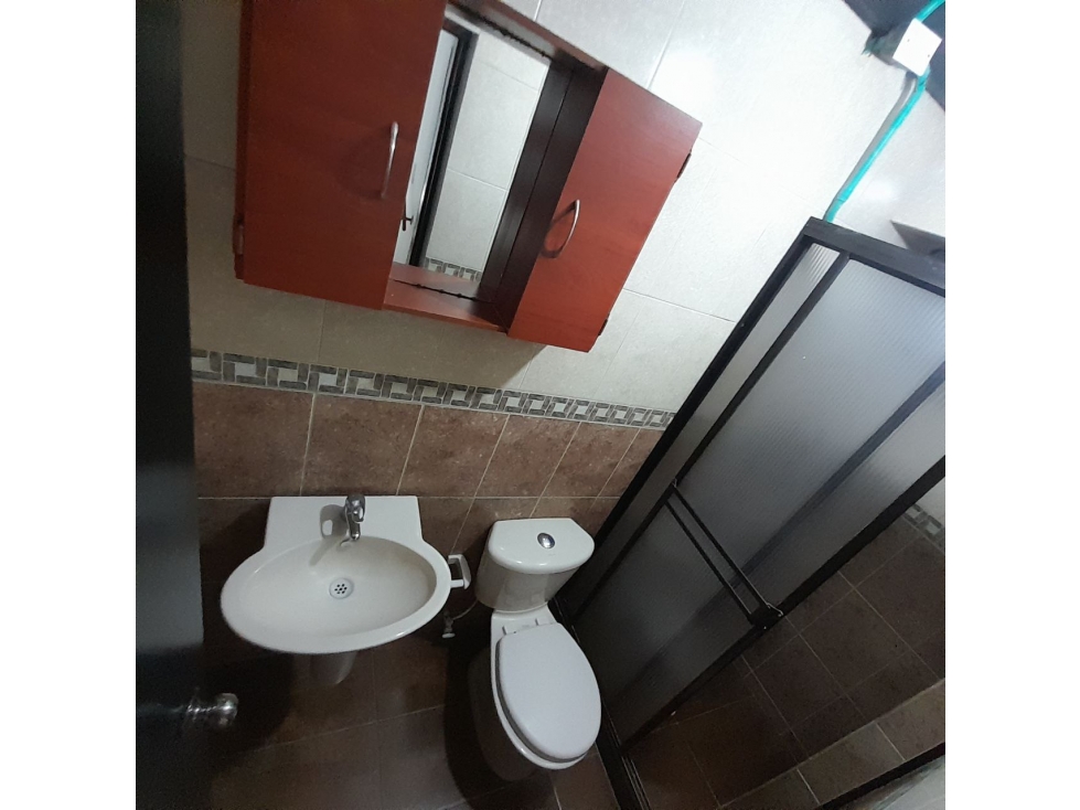 VENTA CASA LUSITANIA CON RENTA, MANIZALES