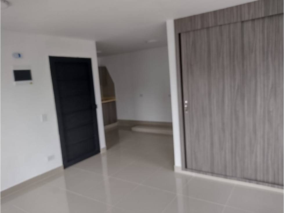 APARTAESTUDIO EN VENTA TERCER PISO CRISTO REY