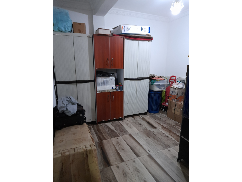 CASA EN VENTA BARRIO LA ESMERALDA (CALI). HERMOSA. W:6435690 CA.JO.