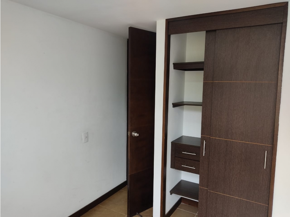 Venta Apartamento Sector Loma del Indio, Medellín