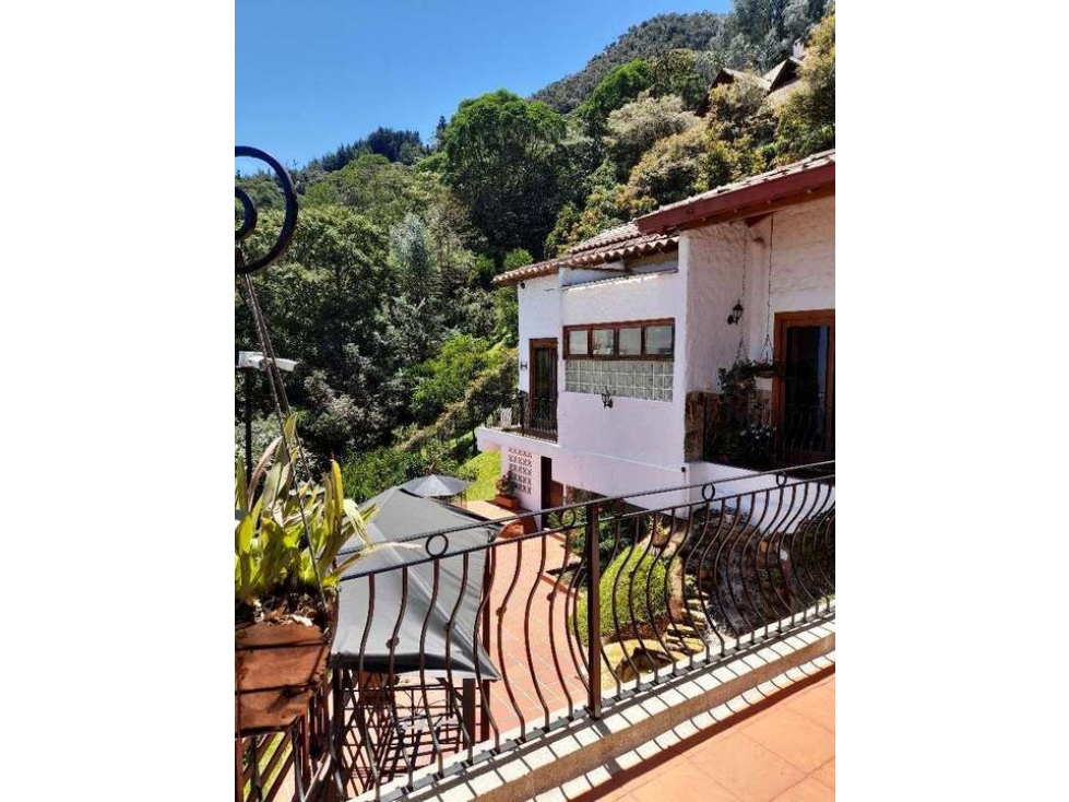 Venta de Casa Campestre en Loma Del Escobero Envigado RF