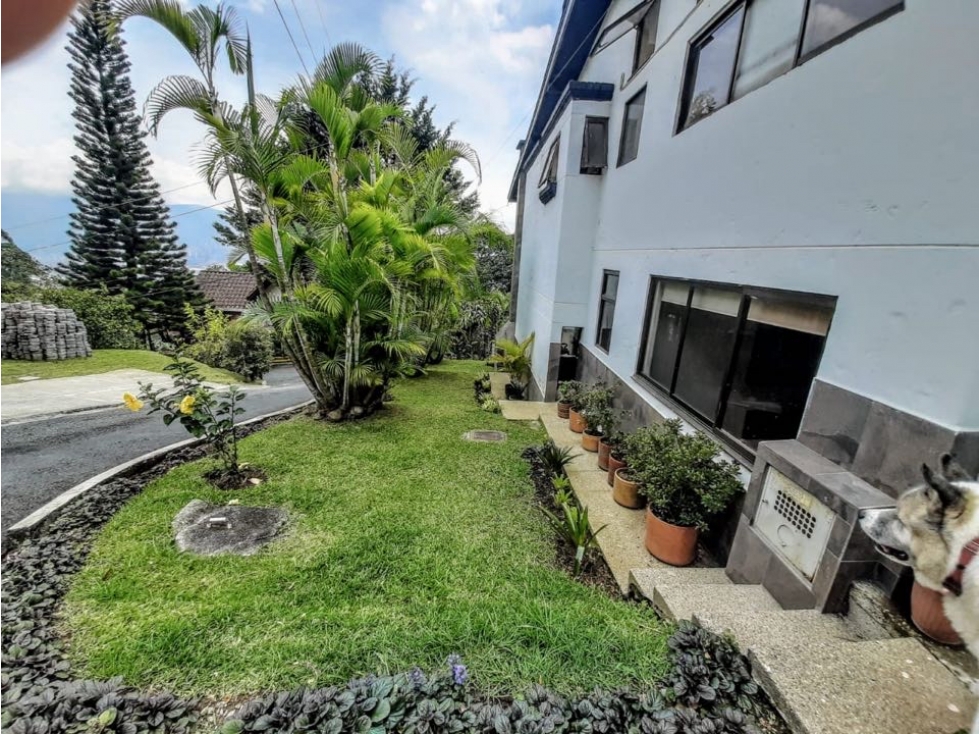 CASA EN VENTA ENVIGADO en ubicacion excelente