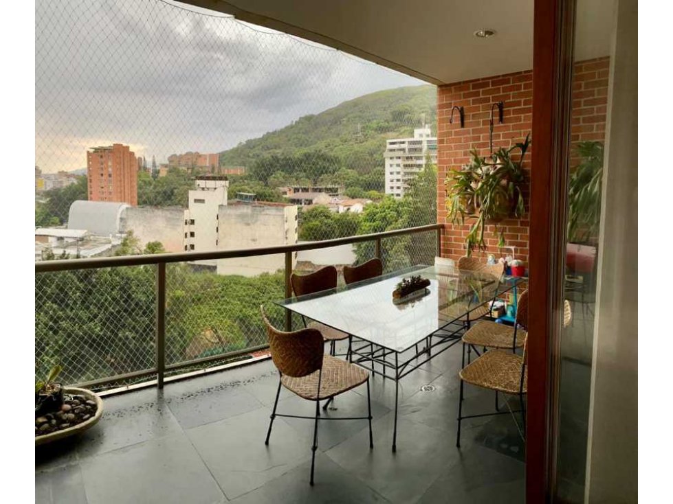 Se vende apartamento en Santa Mónica (j.s)