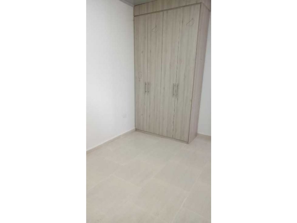 VENDO CASA EN LA PRADERA DOSQUEBRADAS CON RENTA